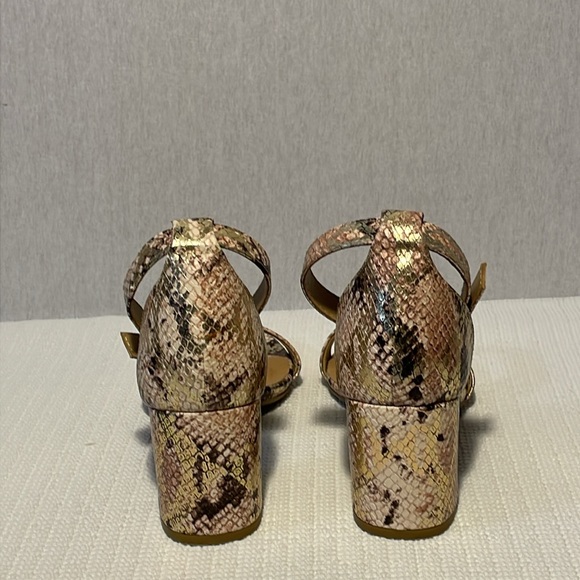 Y. Not?. Snake skin, heel sandals. 9M - Picture 5 of 9